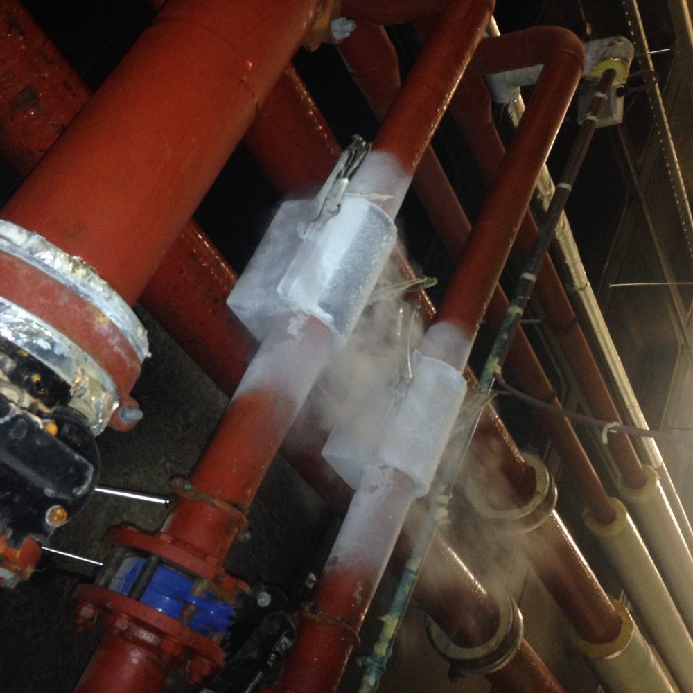 Freezing 8″ pipework at Cargo World Heathrow Airport